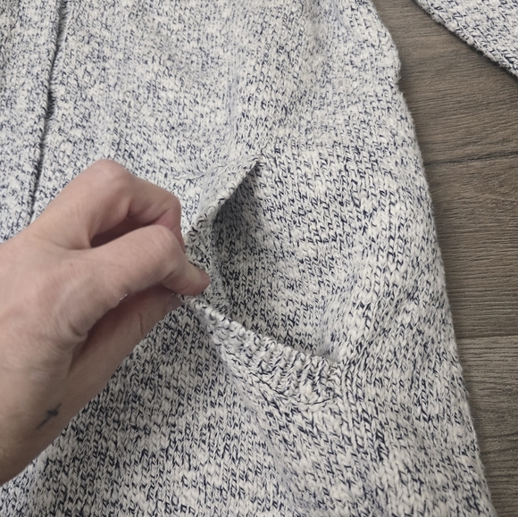 L.L. Bean Open Front Cardigan 100% Cotton Grey Warm Cozy Comfy Womens Sz Large - Picture 2 of 10